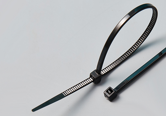 耐侯尼龍?jiān)鷰? class=